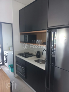 Image 4 - 1001125