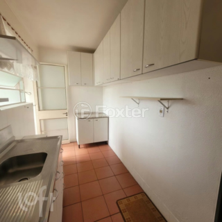 Image 10 - 1001154