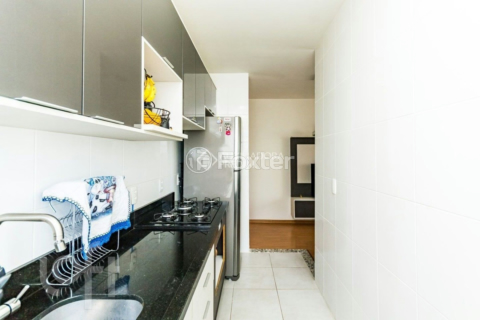 Image 31 - 1001162