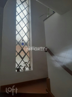 Image 8 - 1001168