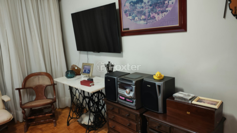 Image 4 - 1001174