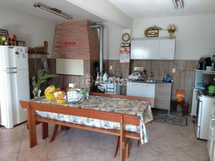 Image 7 - 1001188