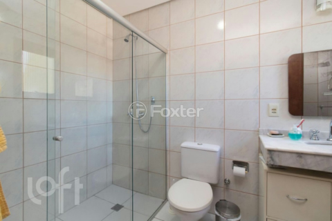 Image 30 - 1001364
