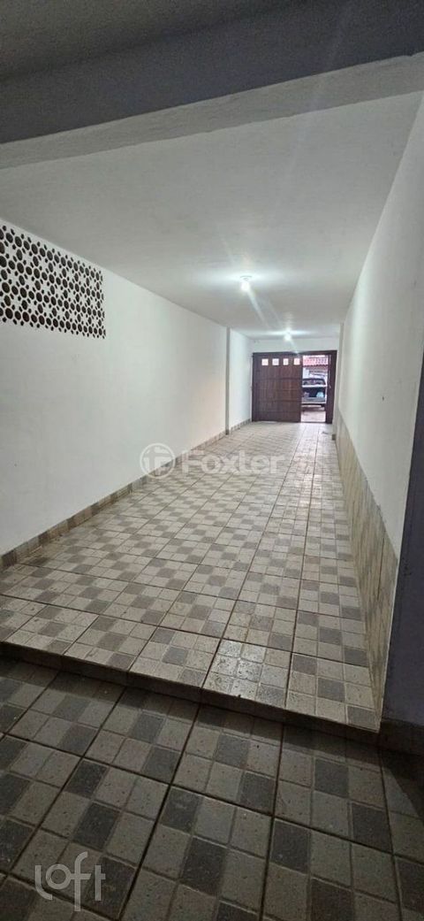 Image 2 - 1001384