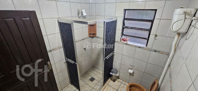 Image 8 - 1001384