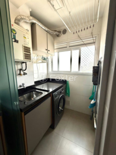 Image 7 - 1001427