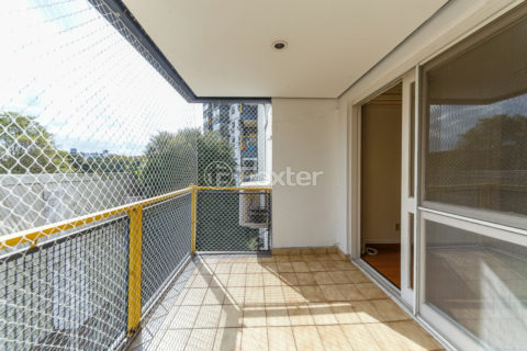 Image 3 - 1001436