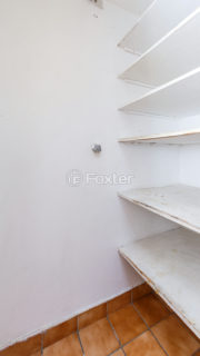 Image 31 - 1001436