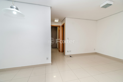 Image 7 - 1001470