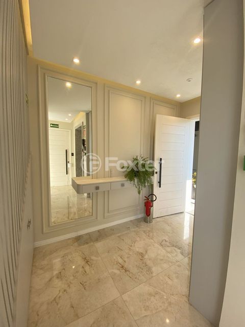 Image 21 - 1001511