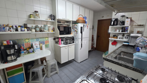 Image 6 - 1001524