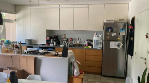 Image 2 - 1001532