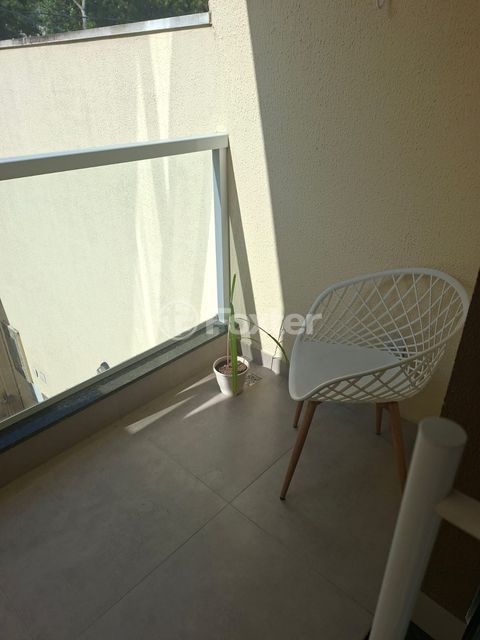 Image 8 - 1001533