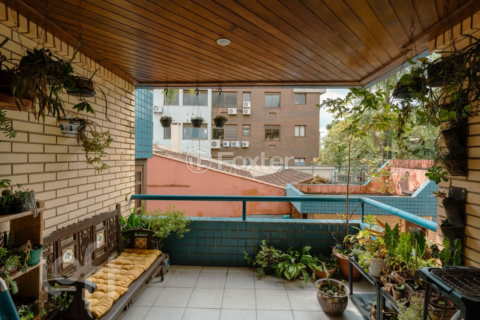 Image 3 - 1001558