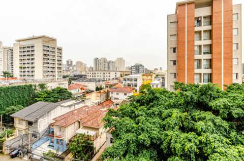 Image 35 - 1001573