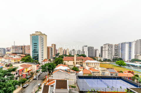 Image 15 - 1001573