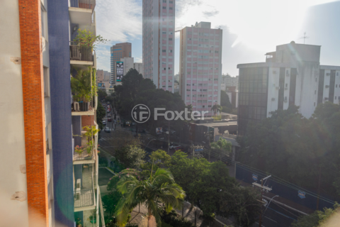 Image 7 - 1001582