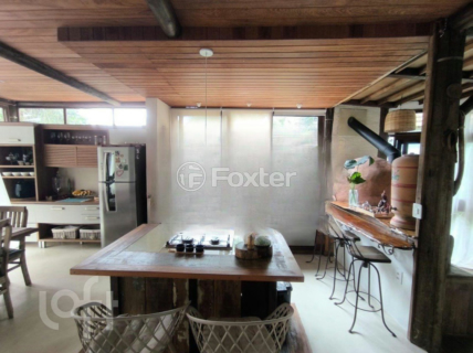 Image 4 - 1001630