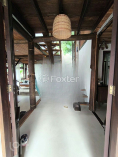 Image 10 - 1001630