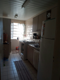 Image 8 - 1001738