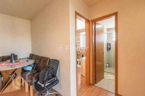 Image 3 - 1001746