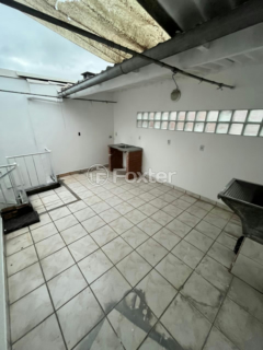 Image 2 - 1001770