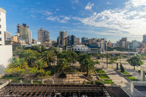Image 9 - 1001821