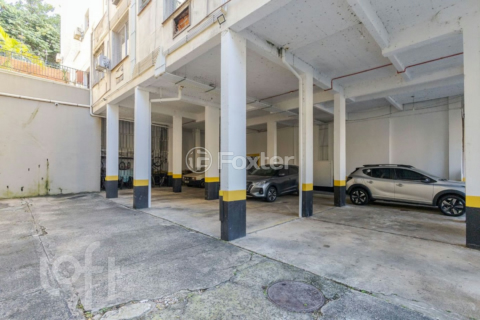 Image 37 - 1001901