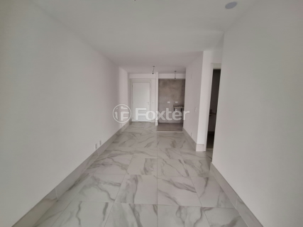 Image 4 - 1001915