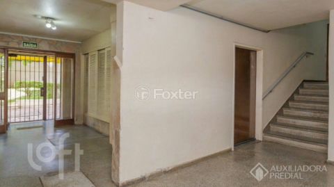 Image 18 - 1001953