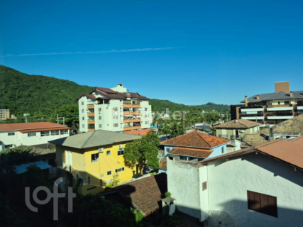 Image 27 - 1002039