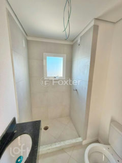Image 3 - 1002064
