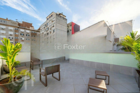 Image 30 - 1002064