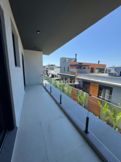 Image 31 - 1002111