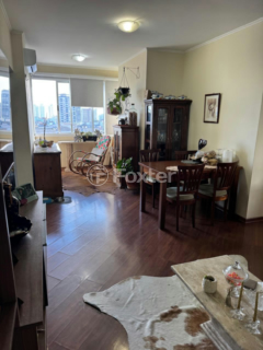 Image 3 - 1002145