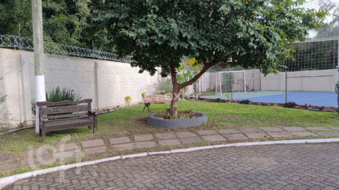 Image 39 - 1002174
