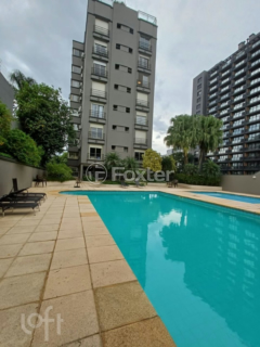 Image 31 - 1002186