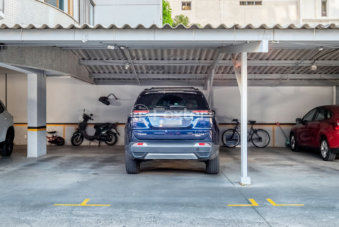 Image 20 - 1002242