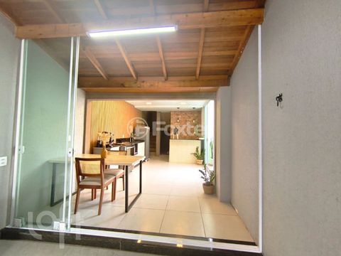 Image 3 - 1002293
