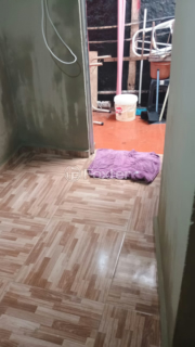 Image 8 - 1002328