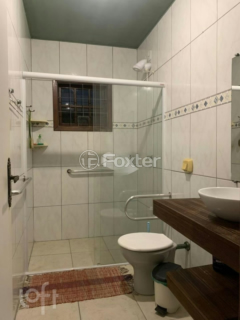 Image 7 - 1002378