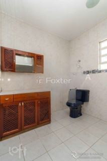 Image 34 - 1002391