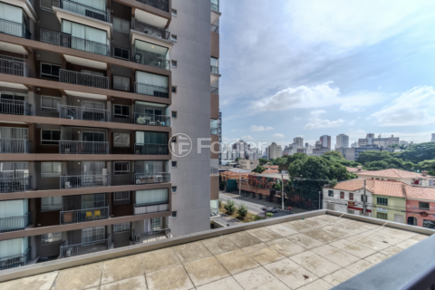 Image 4 - 1002413