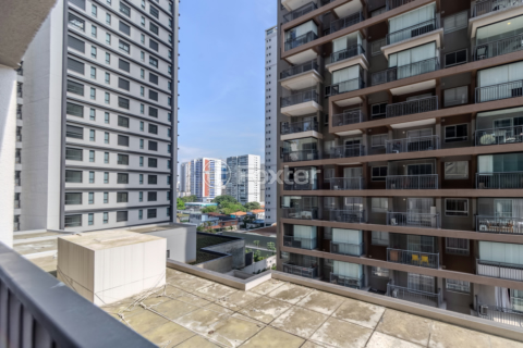 Image 3 - 1002413