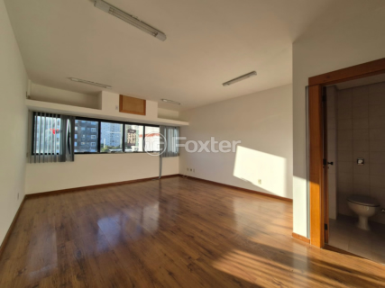 Image 7 - 1002616