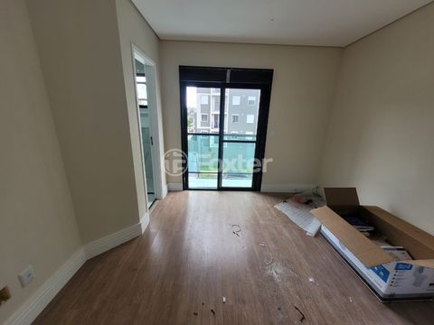 Image 3 - 1002618