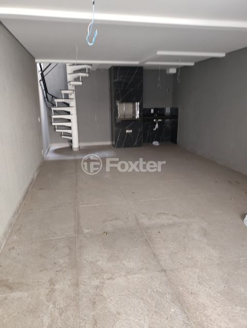 Image 8 - 1002618