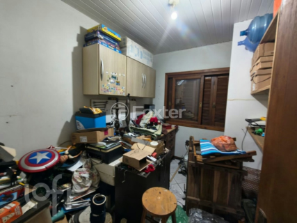Image 8 - 1002632