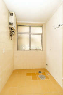 Image 32 - 1002639