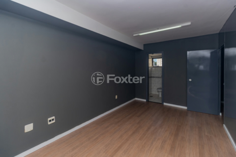 Image 3 - 1002665